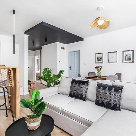 City View Apartment By Noclegi Renters Свиноуйсьце Экстерьер фото