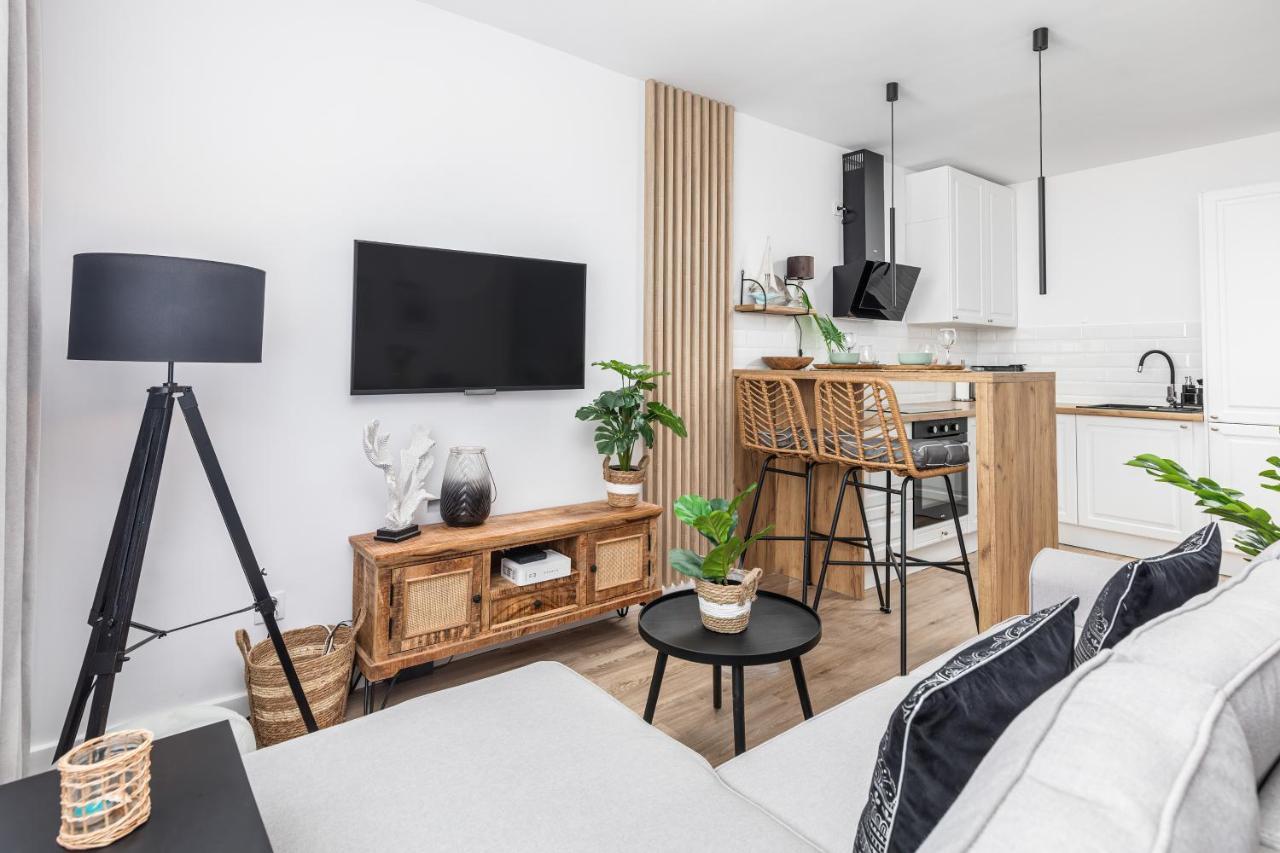 City View Apartment By Noclegi Renters Свиноуйсьце Экстерьер фото