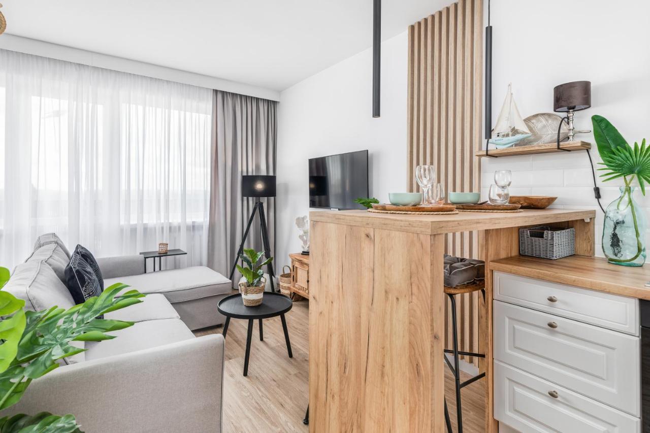 City View Apartment By Noclegi Renters Свиноуйсьце Экстерьер фото